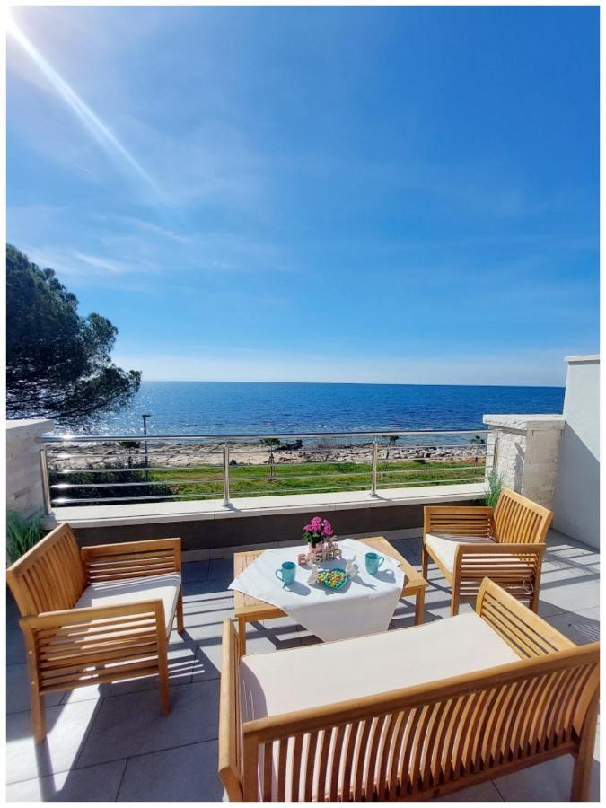 Villa Lucia Umag Exterior foto